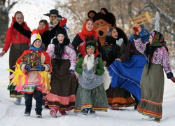 Больше подарков и никаких азартных игр: в Новочеркасске начались святочные дни Больше подарков и никаких азартных игр: в Новочеркасске начались святочные дни