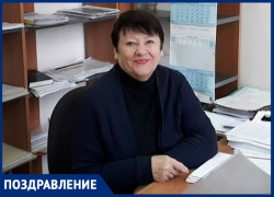 Любимую маму и бабушку поздравляет с юбилеем семья Любимую маму и бабушку поздравляет с юбилеем семья