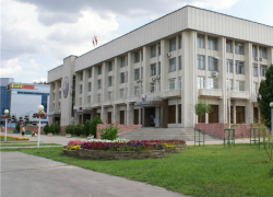 Взять новый кредит, чтобы погасить старые, решили в администрации Новочеркасска Взять новый кредит, чтобы погасить старые, решили в администрации Новочеркасска