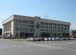 Выплаты на лечение муниципальным служащим Новочеркасска составят 4 оклада Выплаты на лечение муниципальным служащим Новочеркасска составят 4 оклада