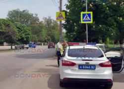 Водитель черного «Лексуса» сбил 9-летнюю девочку на пешеходном переходе в Новочеркасске Водитель черного «Лексуса» сбил 9-летнюю девочку на пешеходном переходе в Новочеркасске