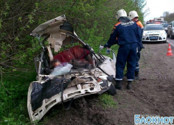 Установлены личности погибших в ДТП с БТР, раздавившим ВАЗ-2105 под Новочеркасском Установлены личности погибших в ДТП с БТР, раздавившим ВАЗ-2105 под Новочеркасском