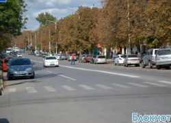Впервые в Новочеркасске пешеходные переходы будут размечены термопластиком Впервые в Новочеркасске пешеходные переходы будут размечены термопластиком