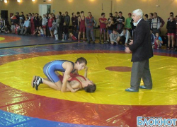 В Новочеркасске стартовало областное первенство по греко-римской борьбе В Новочеркасске стартовало областное первенство по греко-римской борьбе
