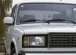 Новочеркасские полицейские по горячим следам раскрыли угон автомобиля Новочеркасские полицейские по горячим следам раскрыли угон автомобиля