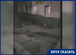 «К дому не подобраться»: жительница Новочеркасска пожаловалась на «пустоголовых» парковщиков «К дому не подобраться»: жительница Новочеркасска пожаловалась на «пустоголовых» парковщиков