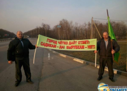 В Новочеркасске «зеленые» из Ростова препятствуют строительству детских садов В Новочеркасске «зеленые» из Ростова препятствуют строительству детских садов