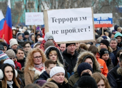 Митинг памяти жертв терактов пройдет в новочеркасской роще "Красная весна" Митинг памяти жертв терактов пройдет в новочеркасской роще "Красная весна"