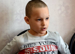 В Ростовской области разыскивают родителей потерявшегося 6-летнего мальчика В Ростовской области разыскивают родителей потерявшегося 6-летнего мальчика