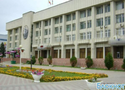 В городской Думе Новочеркасска сделают ремонт на 500 тысяч рублей В городской Думе Новочеркасска сделают ремонт на 500 тысяч рублей