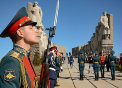 Два дня в запасе: новочеркасцы могут выбрать название мемориала на «Самбекских высотах» Два дня в запасе: новочеркасцы могут выбрать название мемориала на «Самбекских высотах»