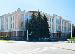 Тогда и сейчас: новочеркасский театр Тогда и сейчас: новочеркасский театр