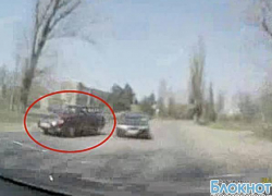 В лобовом ДТП «Рено» и «Гранты» в Новочеркасске появился третий участник (ВИДЕО) В лобовом ДТП «Рено» и «Гранты» в Новочеркасске появился третий участник (ВИДЕО)
