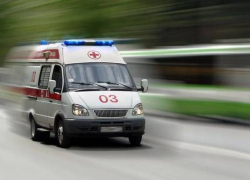 В Новочеркасске после столкновения с автобусом перевернулась легковушка В Новочеркасске после столкновения с автобусом перевернулась легковушка