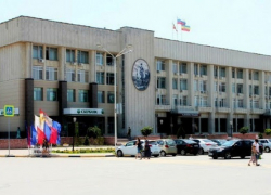 Администрация Новочеркасска возьмет кредит на покрытие дефицита бюджета Администрация Новочеркасска возьмет кредит на покрытие дефицита бюджета