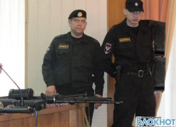 Сотрудники новочеркасской полиции провели для школьников урок мужества Сотрудники новочеркасской полиции провели для школьников урок мужества