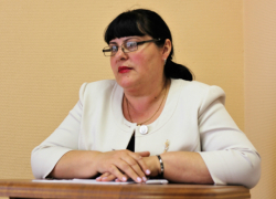 Замдиректора департамента ЖКХ Новочеркасска Нина Картунова уходит по собственному желанию Замдиректора департамента ЖКХ Новочеркасска Нина Картунова уходит по собственному желанию