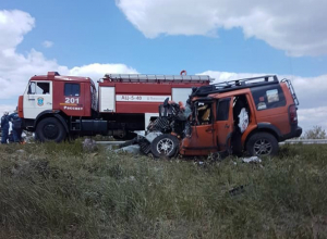 Новочеркасский бизнесмен, президент клуба Land Rover погиб в жуткой аварии на трассе под Ростовом Новочеркасский бизнесмен, президент клуба Land Rover погиб в жуткой аварии на трассе под Ростовом