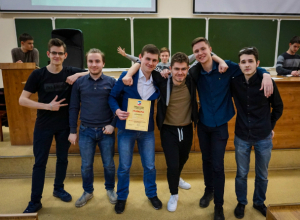 Новочеркасские знатоки сразились за «Хрустальную сову» Новочеркасские знатоки сразились за «Хрустальную сову»