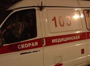 В Новочеркасске девушка попала под колеса иномарки с ослепленным ярким светом водителем В Новочеркасске девушка попала под колеса иномарки с ослепленным ярким светом водителем