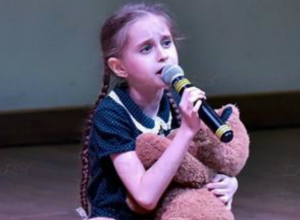 9-летняя Арина Власова из Новочеркасска одержала ошеломительные победы на Art Open World 9-летняя Арина Власова из Новочеркасска одержала ошеломительные победы на Art Open World