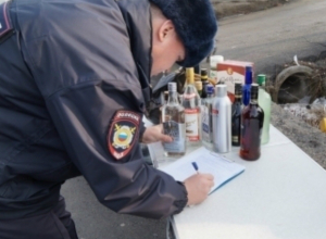 30 тысяч бутылок контрафактного алкоголя изъяли при обысках в Новочеркасске 30 тысяч бутылок контрафактного алкоголя изъяли при обысках в Новочеркасске