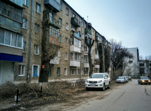 Возмущенные мамы с колясками устроили «оккупацию» проезжей части Новочеркасска Возмущенные мамы с колясками устроили «оккупацию» проезжей части Новочеркасска