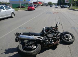 Несшийся на скорости более 100 километров мотоциклист погиб в ужасной аварии в Новочеркасске Несшийся на скорости более 100 километров мотоциклист погиб в ужасной аварии в Новочеркасске