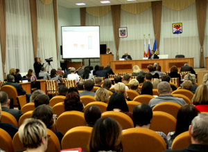 В Новочеркасске прошли слушания по бюджету на 2018 год В Новочеркасске прошли слушания по бюджету на 2018 год