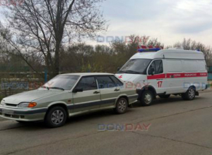Отвлекшись за рулем, водитель скорой помощи протаранил «пятнадцатую» в Новочеркасске Отвлекшись за рулем, водитель скорой помощи протаранил «пятнадцатую» в Новочеркасске