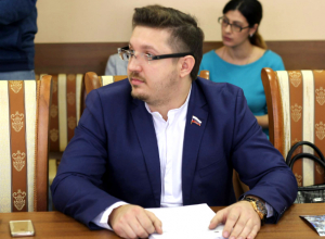 В целом социальная инфраструктура внутри моего округа слаба, - Рыженков В целом социальная инфраструктура внутри моего округа слаба, - Рыженков
