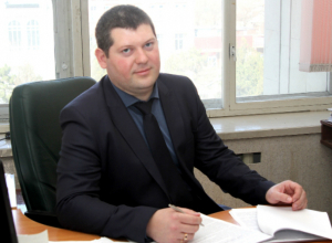 В администрации Новочеркасска появился новый начальник отдела по координации промышленности и транспорта В администрации Новочеркасска появился новый начальник отдела по координации промышленности и транспорта