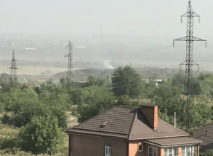 Жуткий ядовитый дым от горящей свалки в Новочеркасске возмутил горожан Жуткий ядовитый дым от горящей свалки в Новочеркасске возмутил горожан
