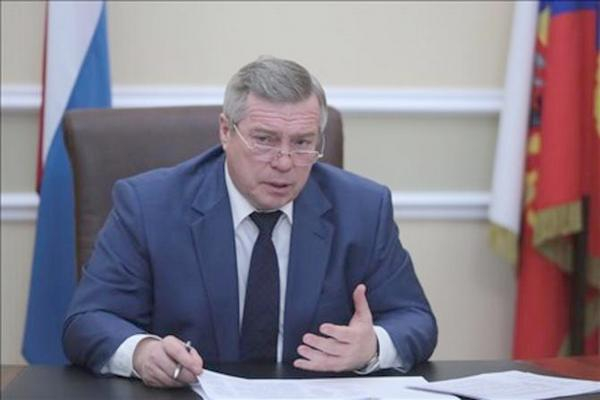 Губернатор области попросил новочеркасцев оставаться дома на выходных Губернатор области попросил новочеркасцев оставаться дома на выходных