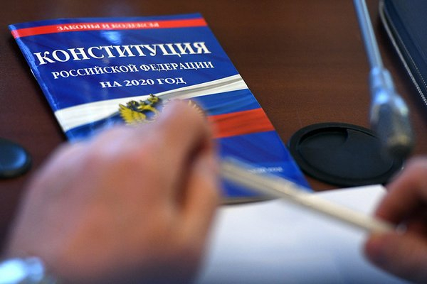 Между Пасхой и Рамаданом новочеркасцы проголосуют за поправки к Конституции Между Пасхой и Рамаданом новочеркасцы проголосуют за поправки к Конституции