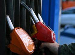 Новочеркасцев ожидает серьезное повышение цен на бензин