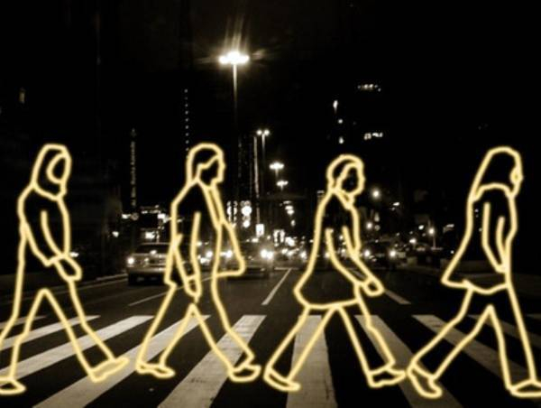 С 1 июля 2015 года пешеходов обяжут ходить в светоотражающей одежде