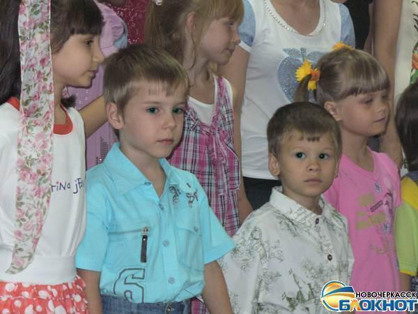 Жители Новочеркасска могут взять ребенка из детского дома на Новый год